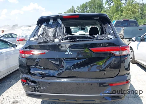 2024 Mitsubishi Outlander Es 2.5 S-Awc z USA, uszkodzony, nr VIN JA4J4UA80RZ072176